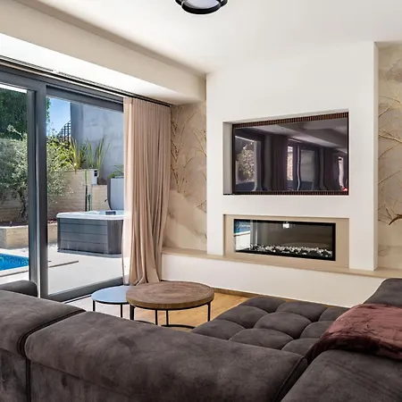 וילה Marijan - Modern With Pool & Jacuzzi - Rovinj רובינייסקו סלו