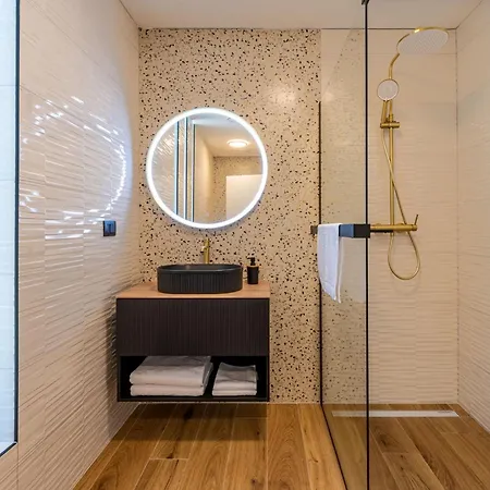 Marijan - Modern With Pool & Jacuzzi - Rovinj Rovinjsko Selo