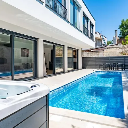 Marijan - Modern With Pool & Jacuzzi - Rovinj רובינייסקו סלו