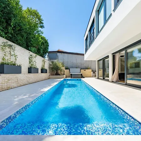 Marijan - Modern With Pool & Jacuzzi - Rovinj וילה