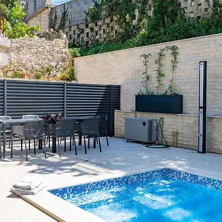 וילה Marijan - Modern With Pool & Jacuzzi - Rovinj