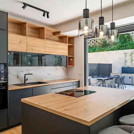 Βίλα Marijan - Modern With Pool & Jacuzzi - Rovinj